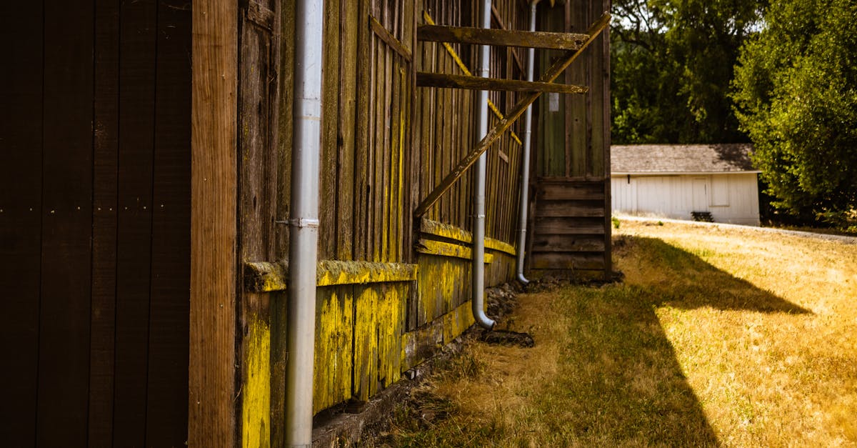 Safety Precautions for High-Pressure Water Gutter Cleaning